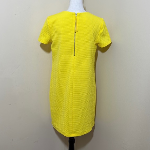 Maggy London || woman’s yellow Dress size 8 - Picture 3 of 9